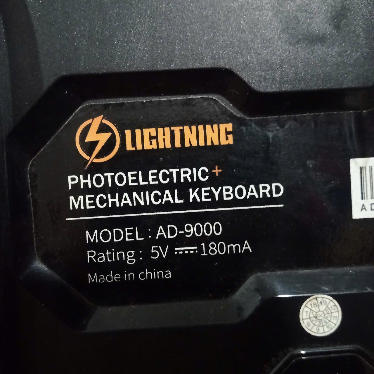 Bàn phím cơ Lightning AD9000 cũ 3 Bàn phím cơ Lightning AD9000 cũ - Ảnh 3