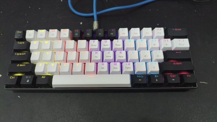 Bàn phím cơ Tiroshi TK61 cũ 8 bàn phím cơ Tiroshi TK61