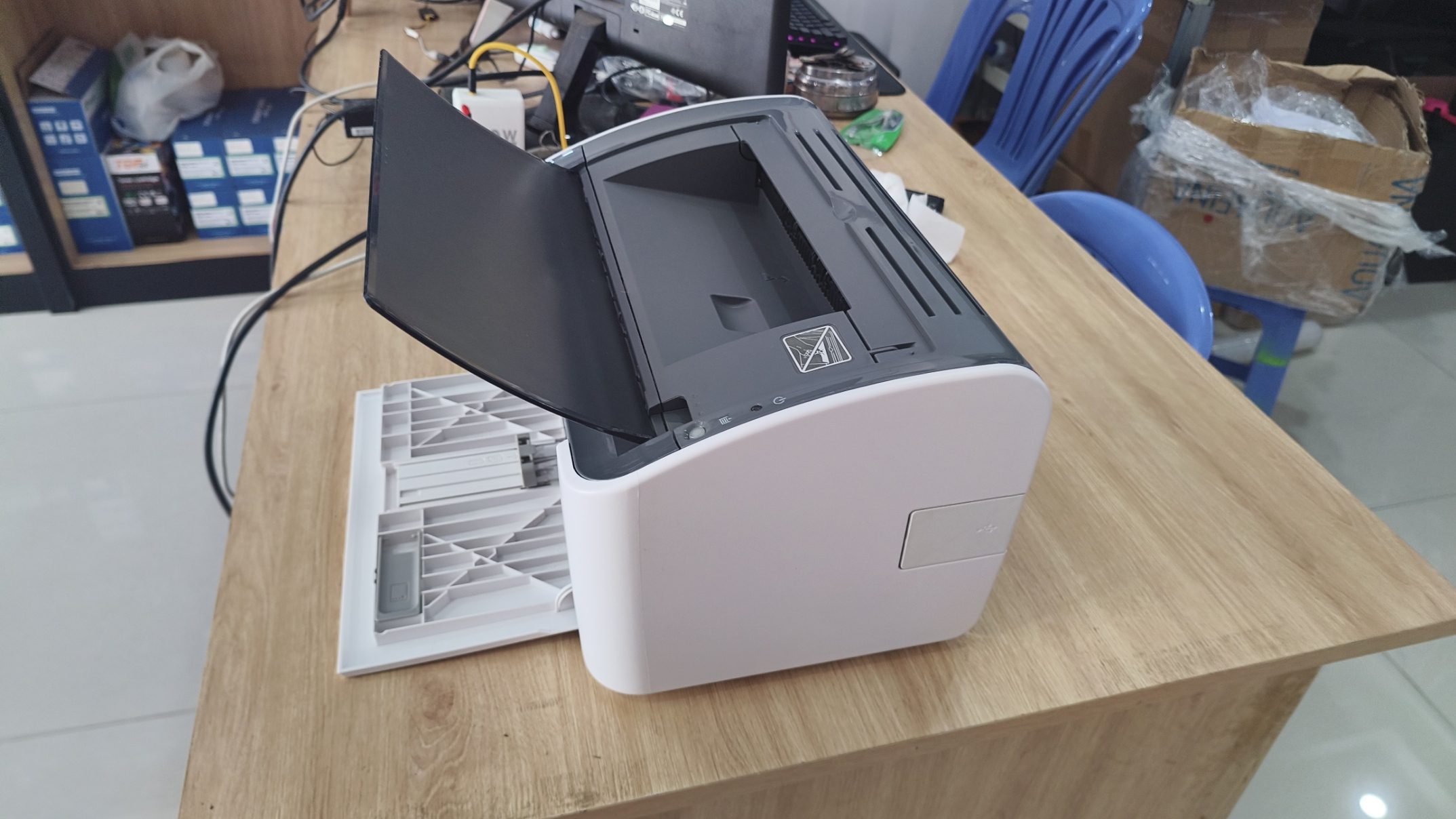 Máy in Canon LBP 3000 cũ 2 Máy in Canon LBP 3000 cũ - Ảnh 2