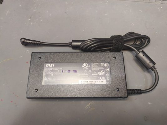 Sạc laptop MSI 5.5x2.5 mm 150W 19.5V-7.7A 11 sac laptop msi 5.5 2.5