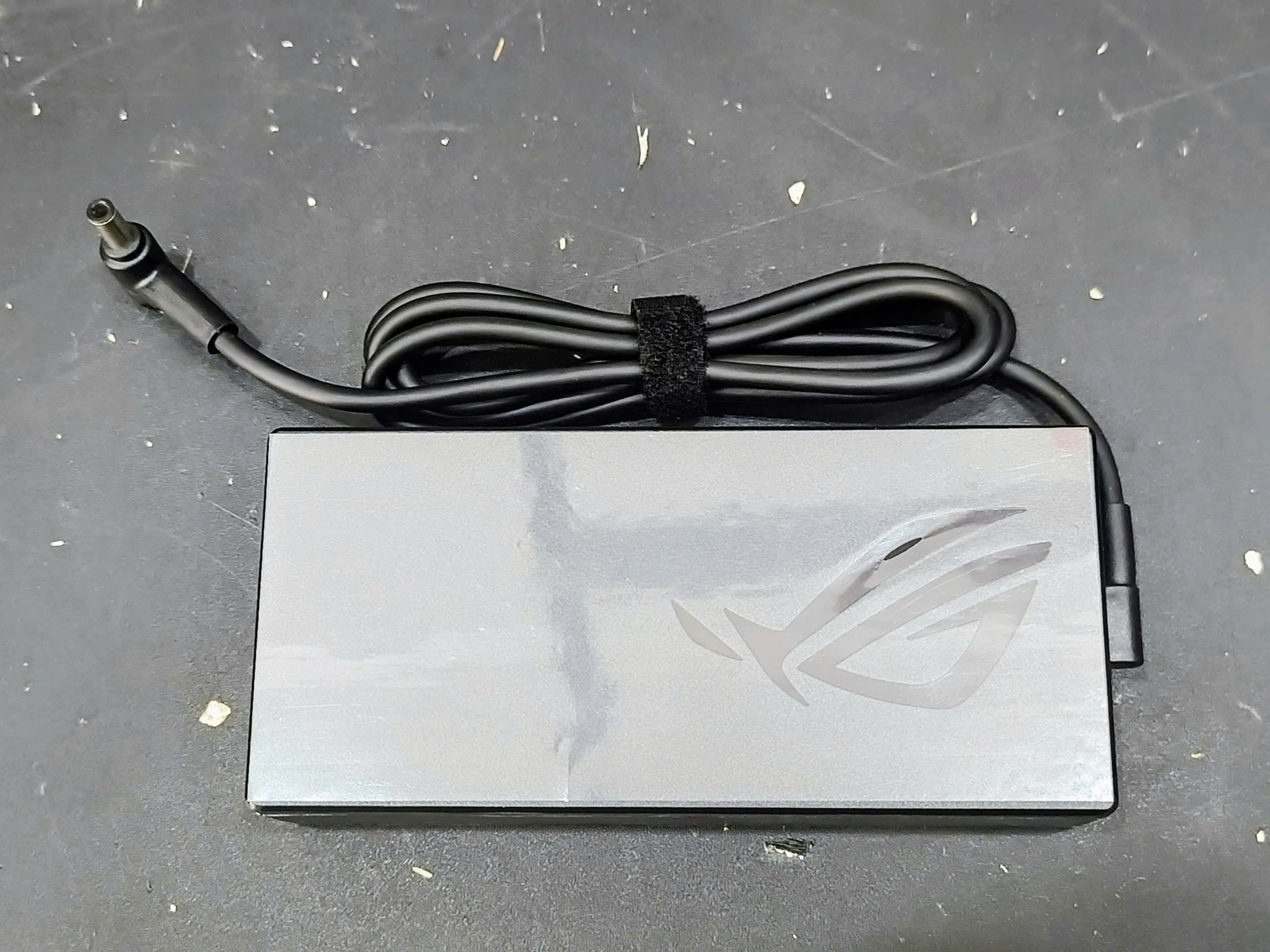 Sạc laptop Asus đầu to kim 180W 20V-9A 2 Sạc laptop Asus đầu to kim 180W 20V-9A - Ảnh 2
