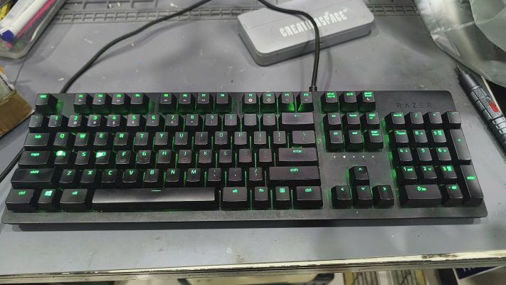 Bàn phím cơ Razer Huntsman cũ 11 phim co razer huntsman